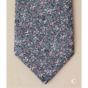 BHLDN Tie Bar Fog Floral Tie Wedding Prom
